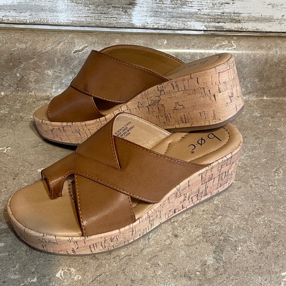 BOC Size 7  Brown Wedge Sandals - Picture 4 of 10